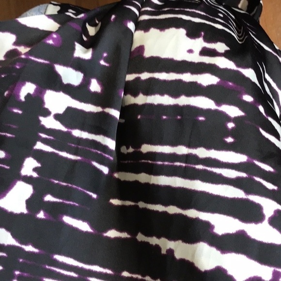 ANN Taylor Tank - Picture 5 of 5